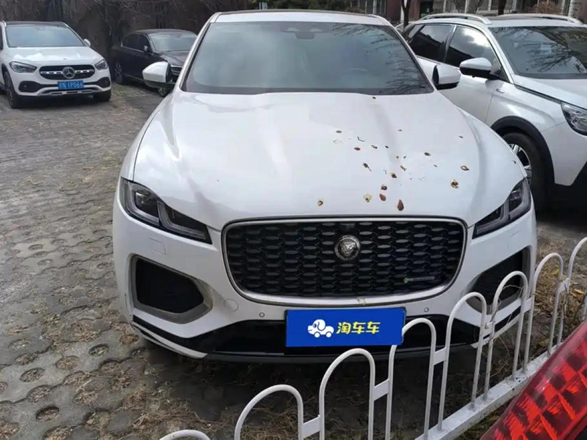 JAGUAR F-PACE