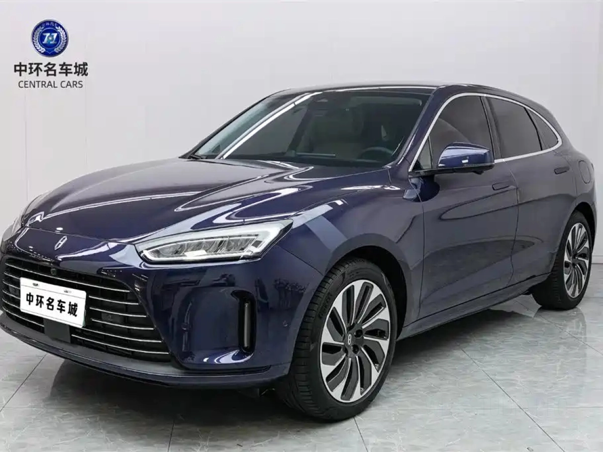 HUAWEI HARMON AITO M5  2022