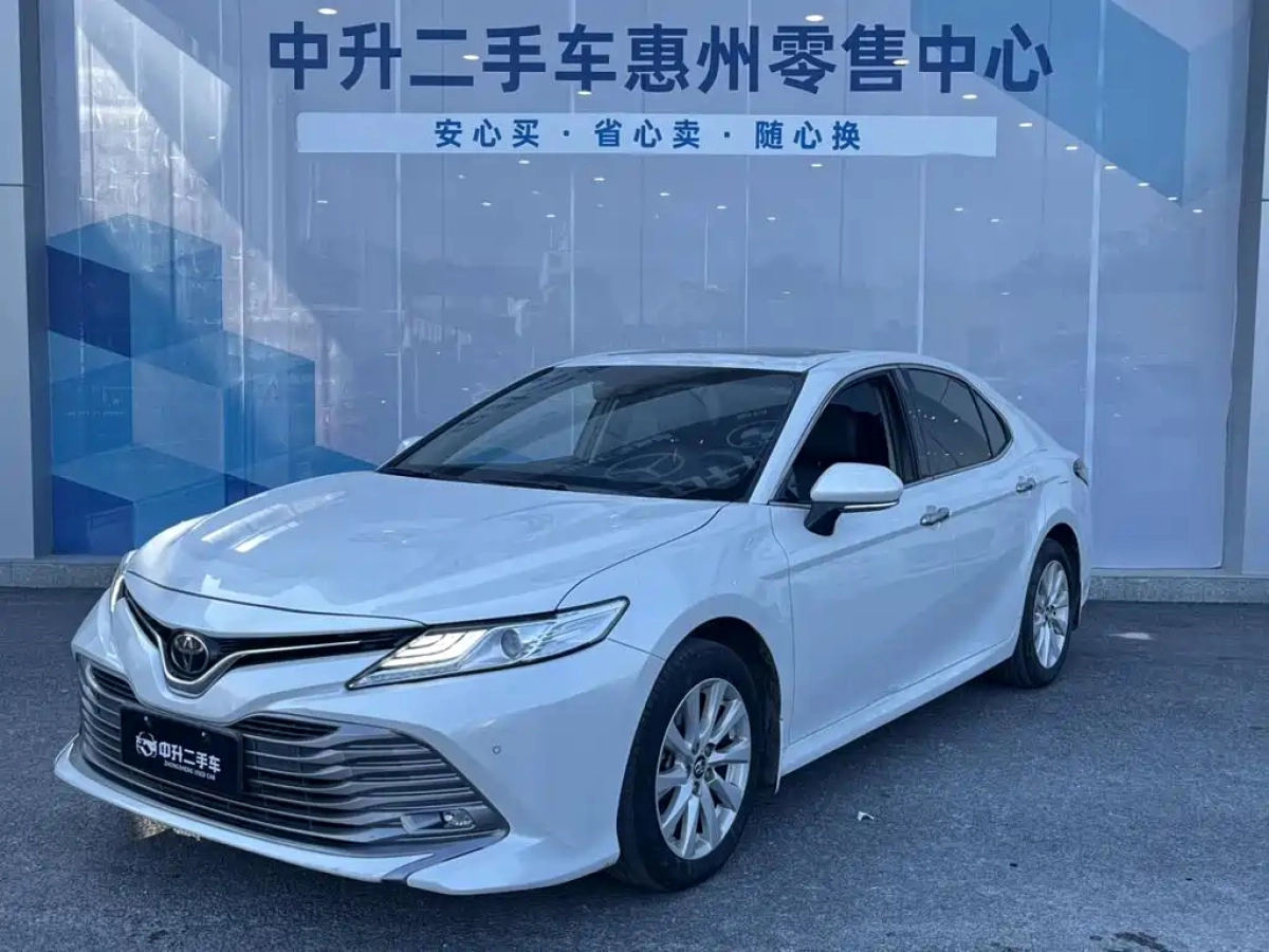 TOYOTA CAMRY  2021
