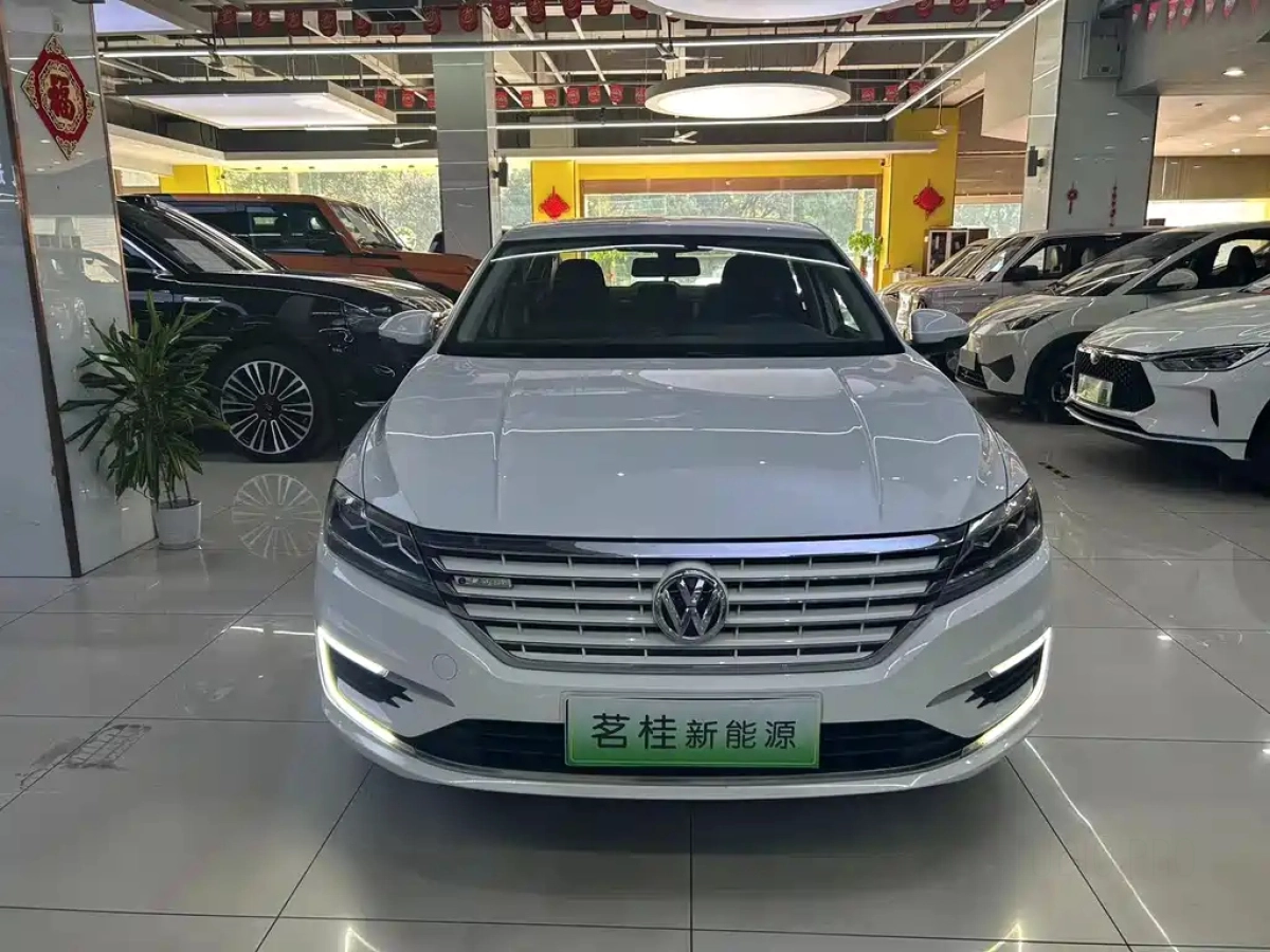 VOLKSWAGEN LAVIDA E-POWER