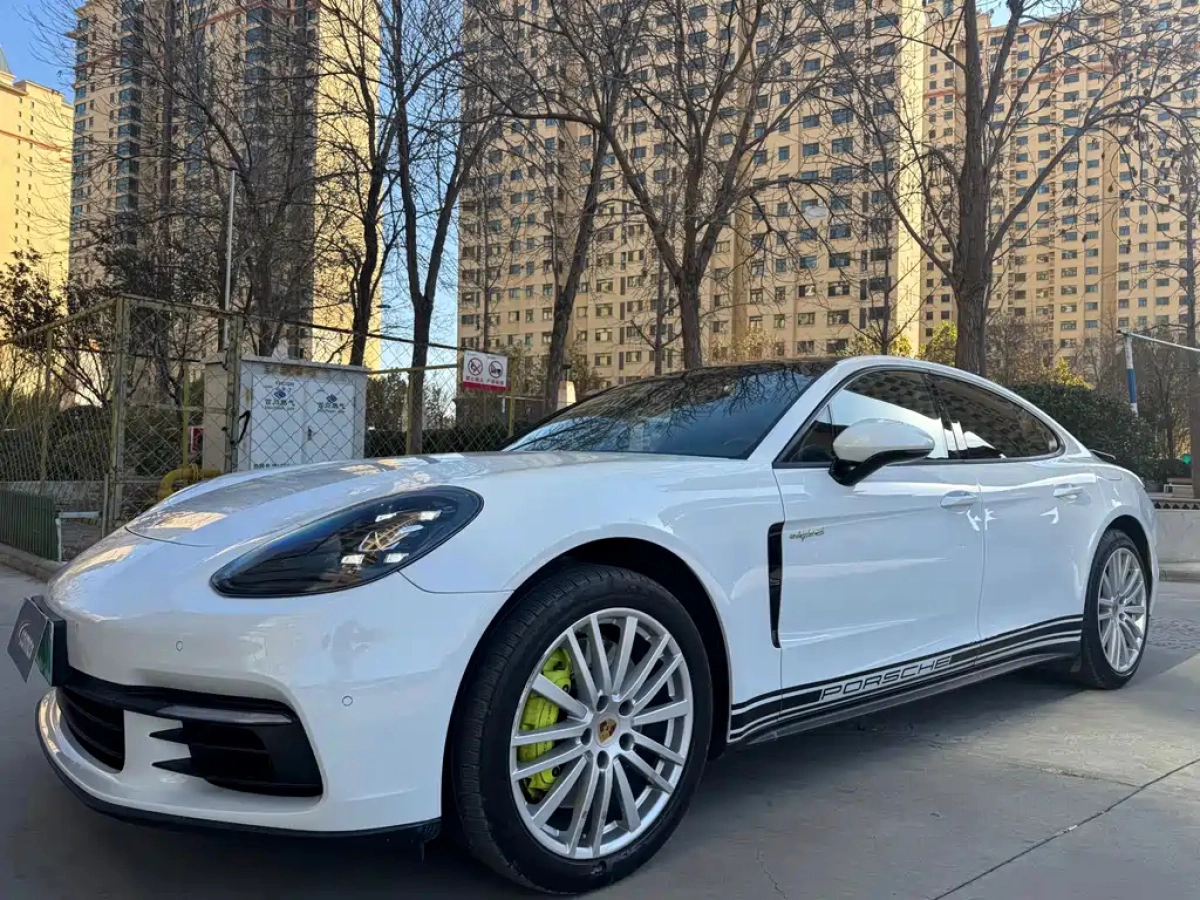 PORSCHE PANAMERA NEW ENERGY