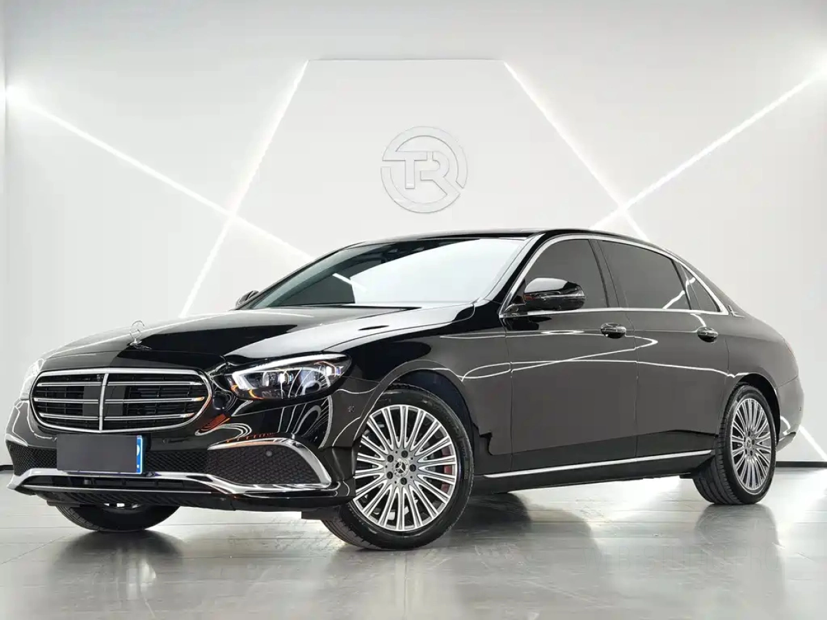 MERCEDES BENZ E-CLASS