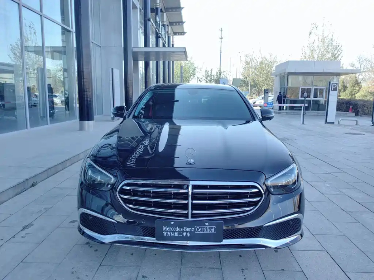 MERCEDES BENZ E-CLASS