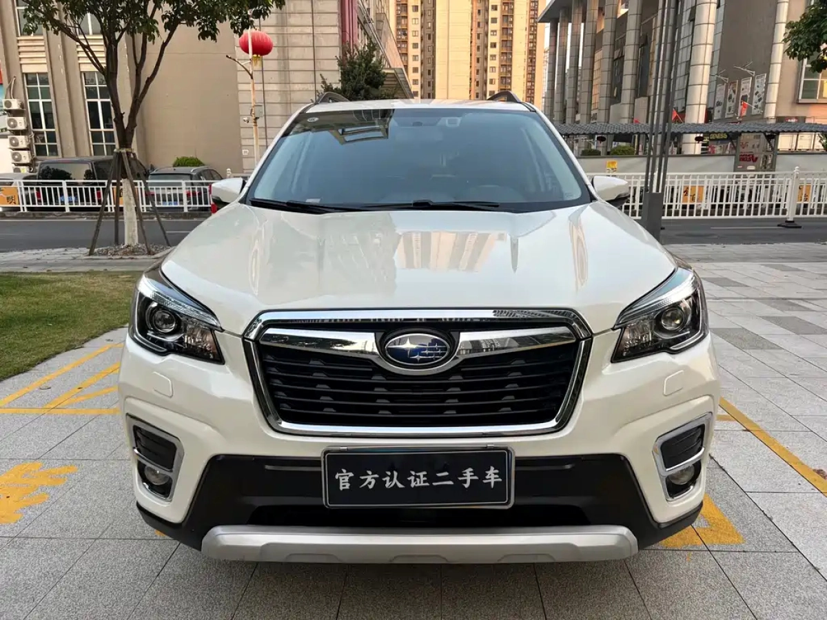 SUBARU FORESTER  2019