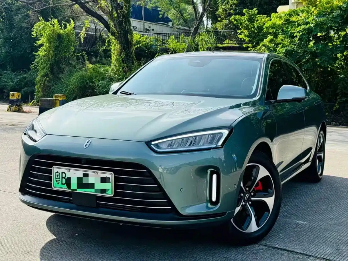 HUAWEI HARMON AITO M5  2023