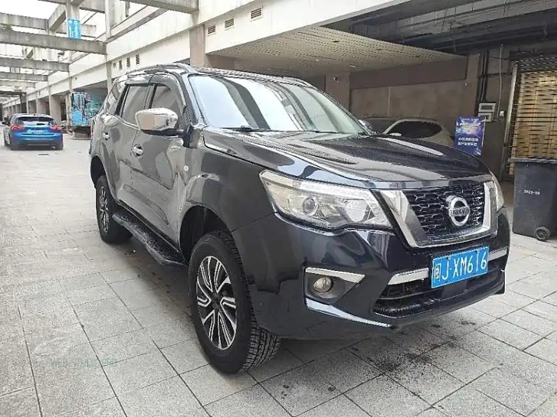 NISSAN TERRA