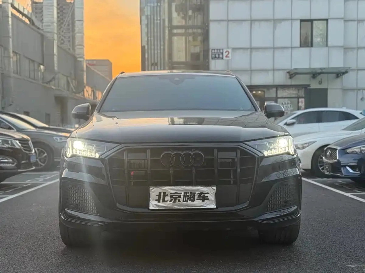 AUDI SQ7