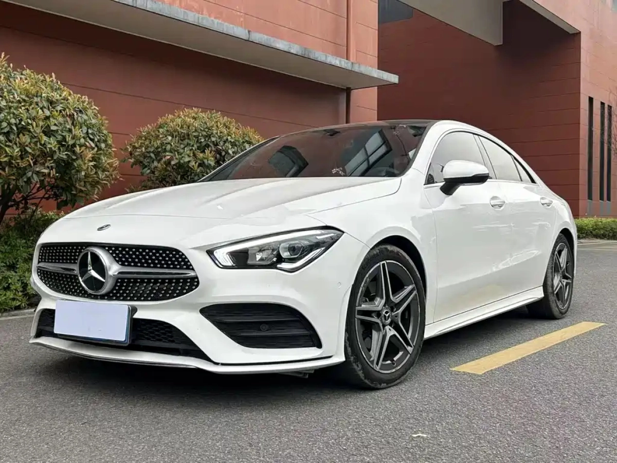 MERCEDES BENZ CLA