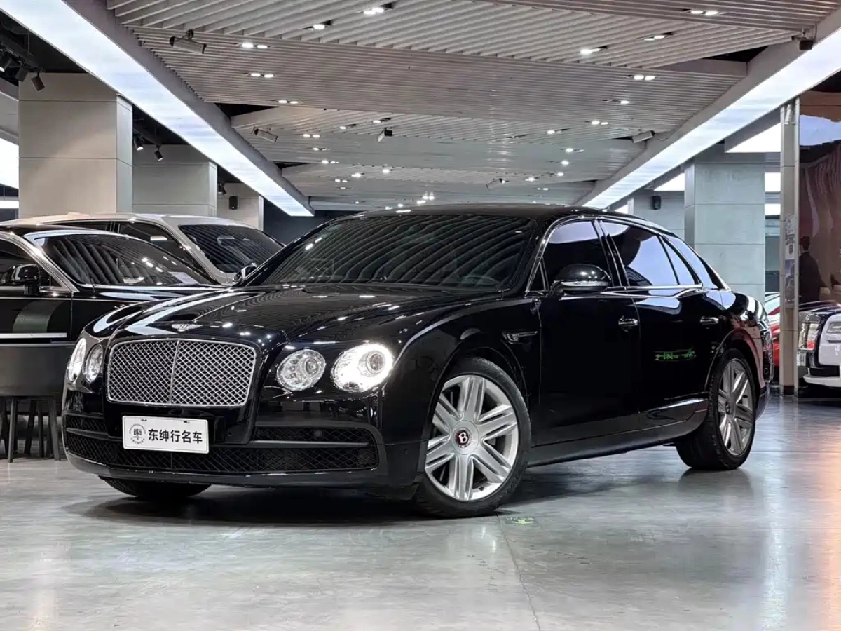 BENTLEY FLYING SPUR