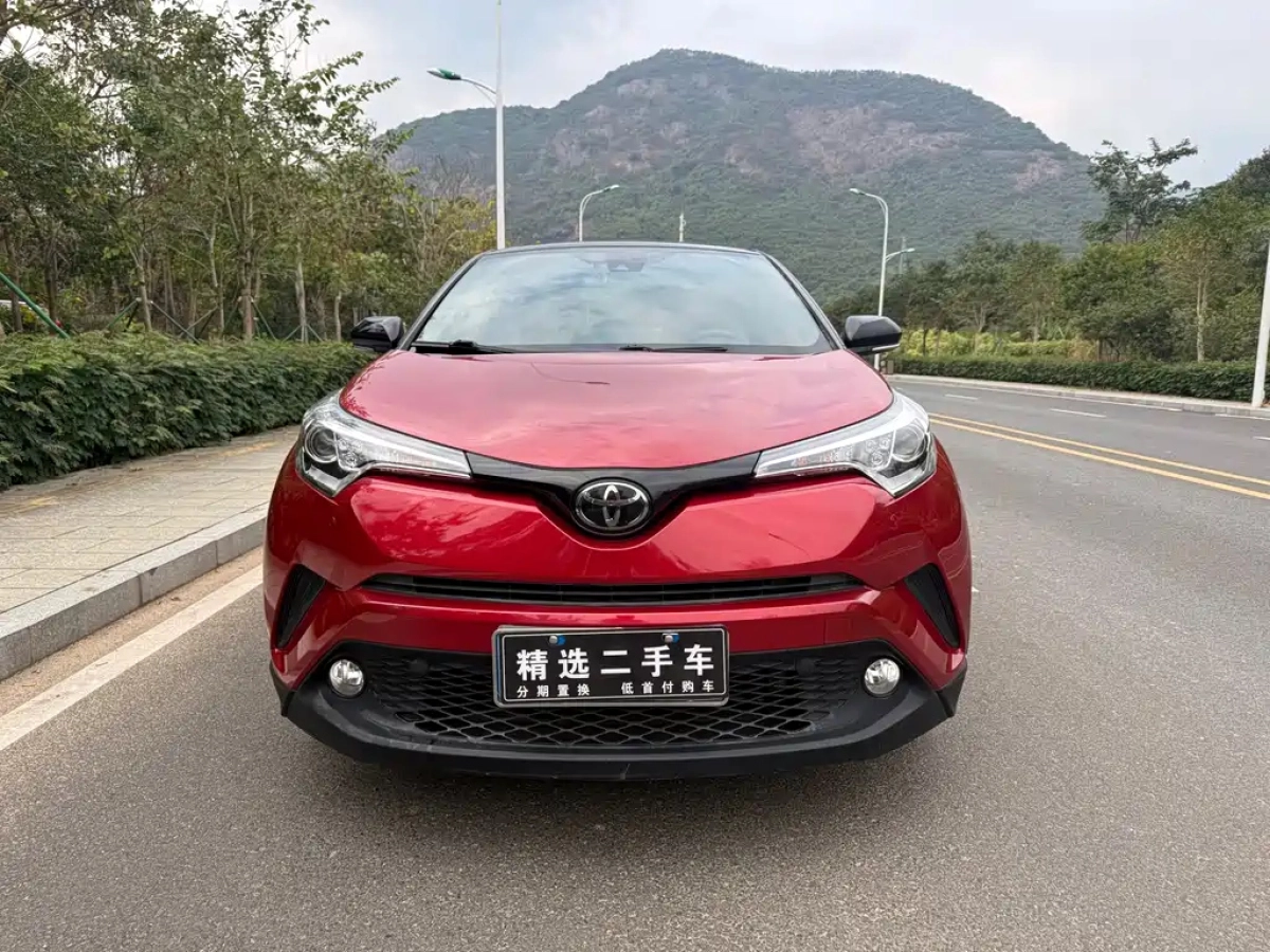 TOYOTA C-HR