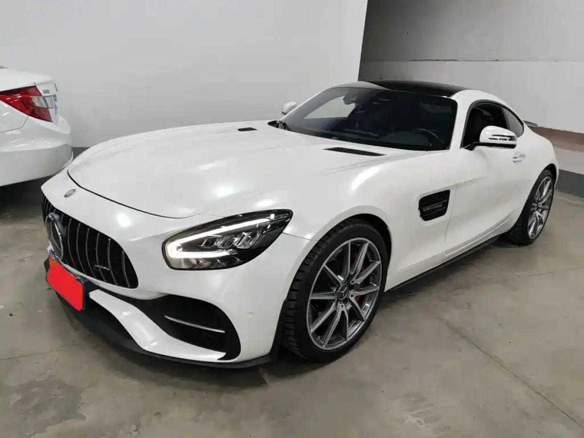 MERCEDES BENZ AMG GT  2020