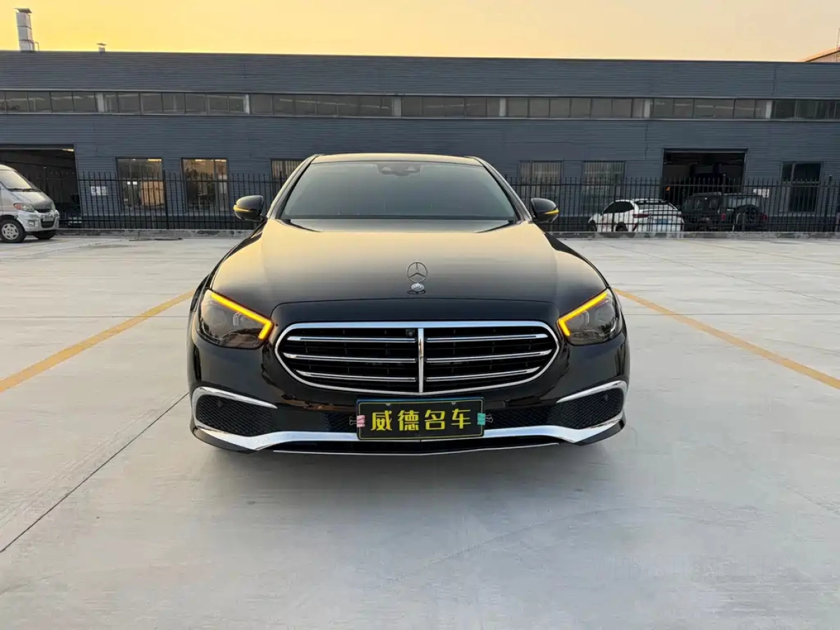 MERCEDES BENZ E-CLASS