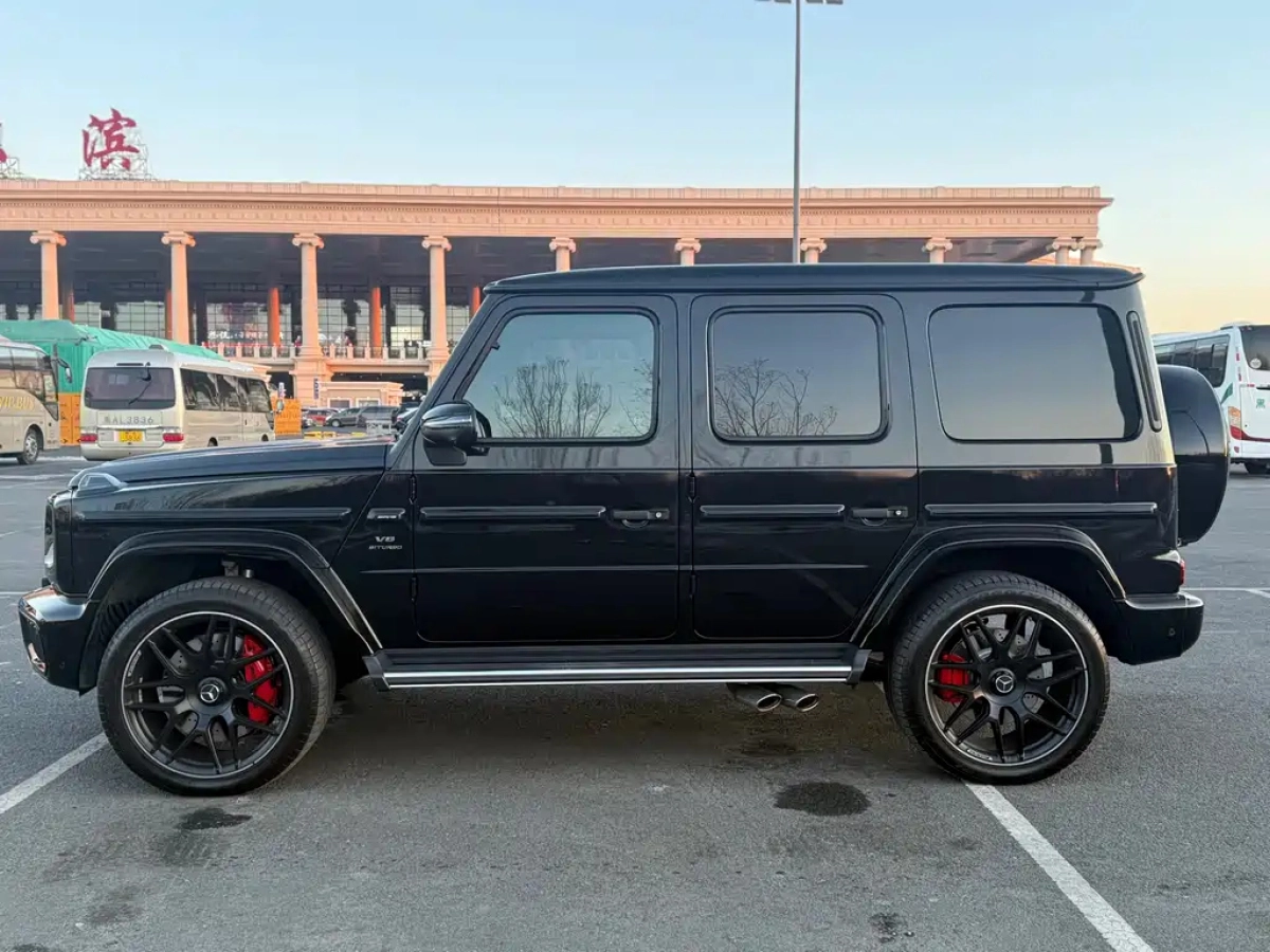 MERCEDES BENZ G-CLASS AMG