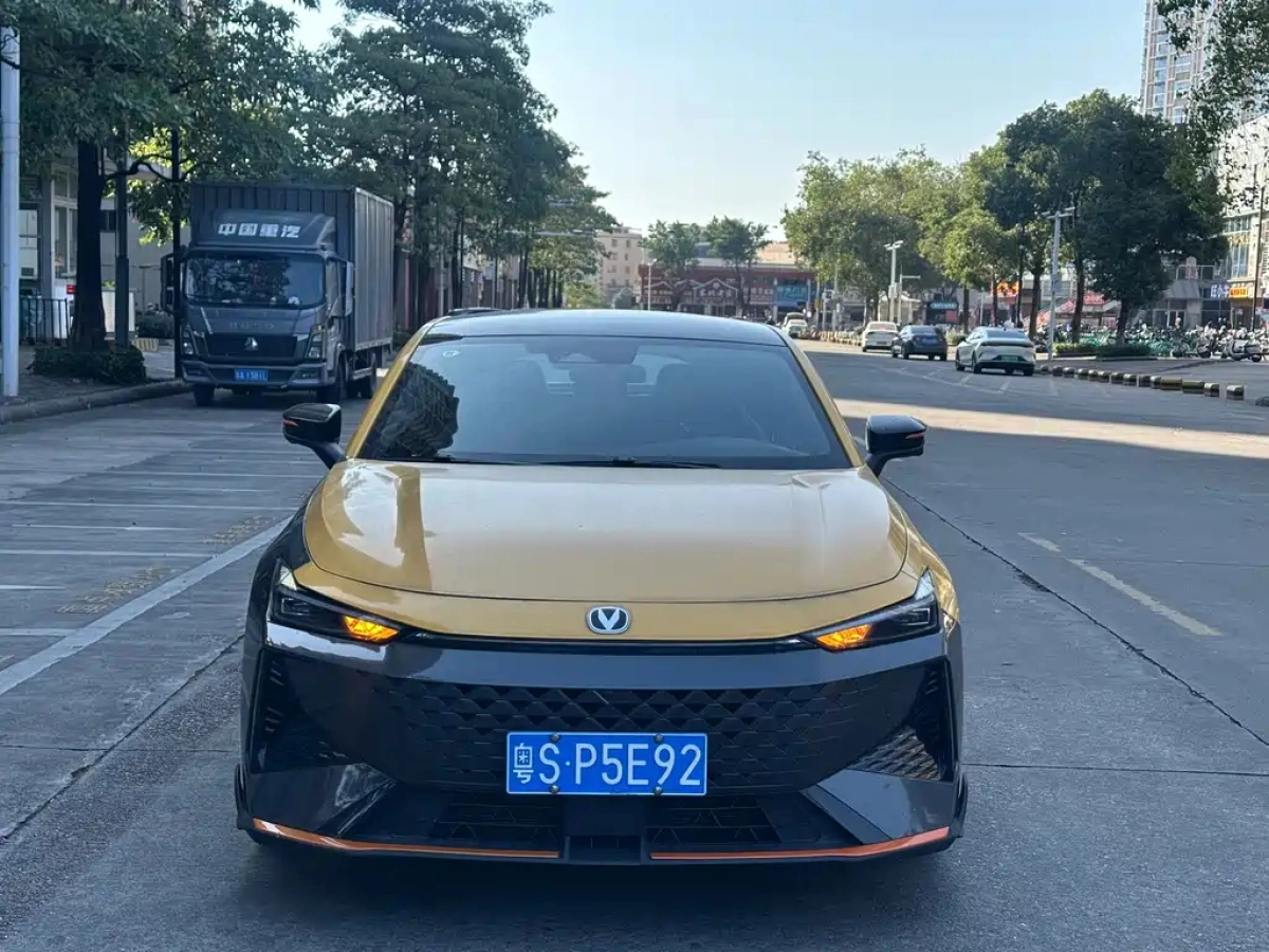 CHANGAN UNI-V