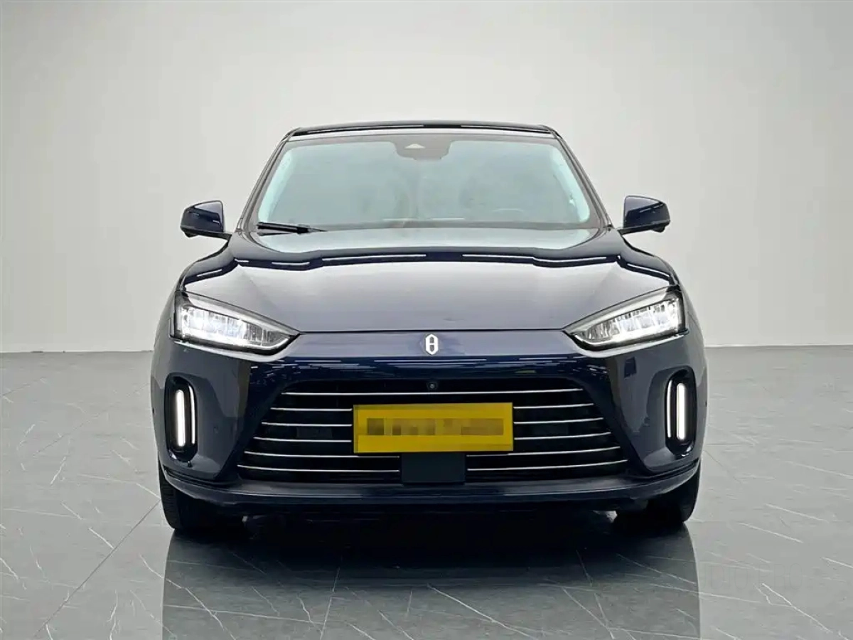 HUAWEI HARMON AITO M5