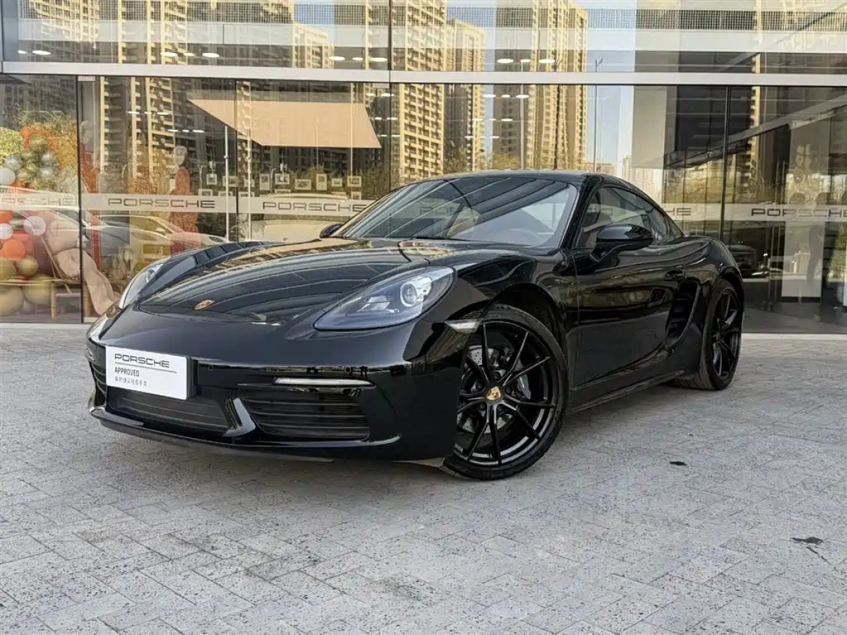 PORSCHE 718