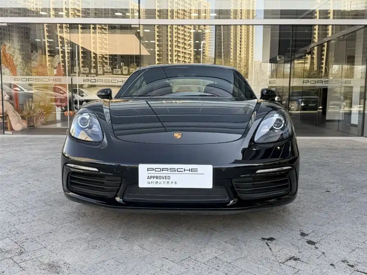 PORSCHE 718