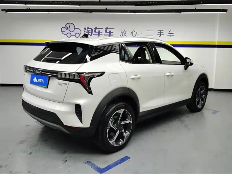 LYNK&CO 06 NEW ENERGY