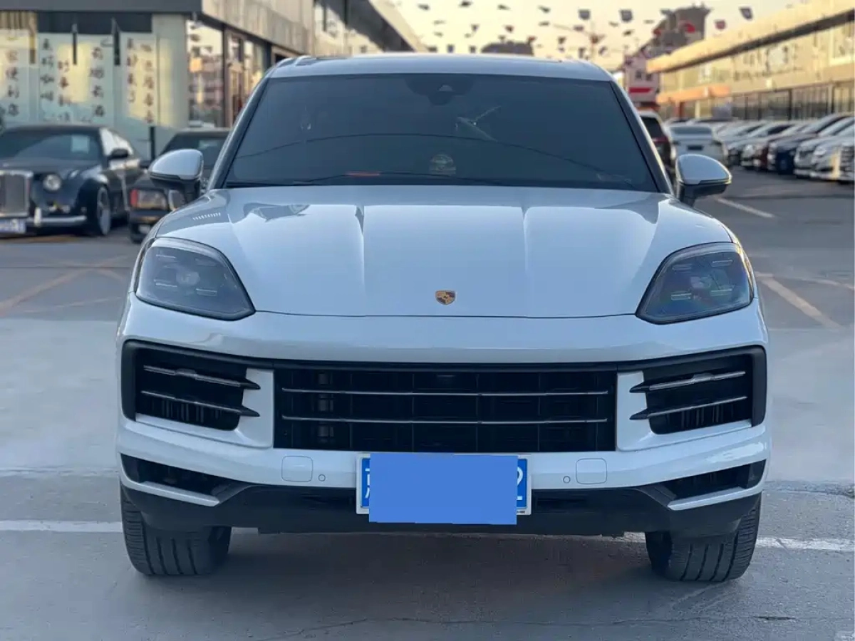 PORSCHE CAYENNE