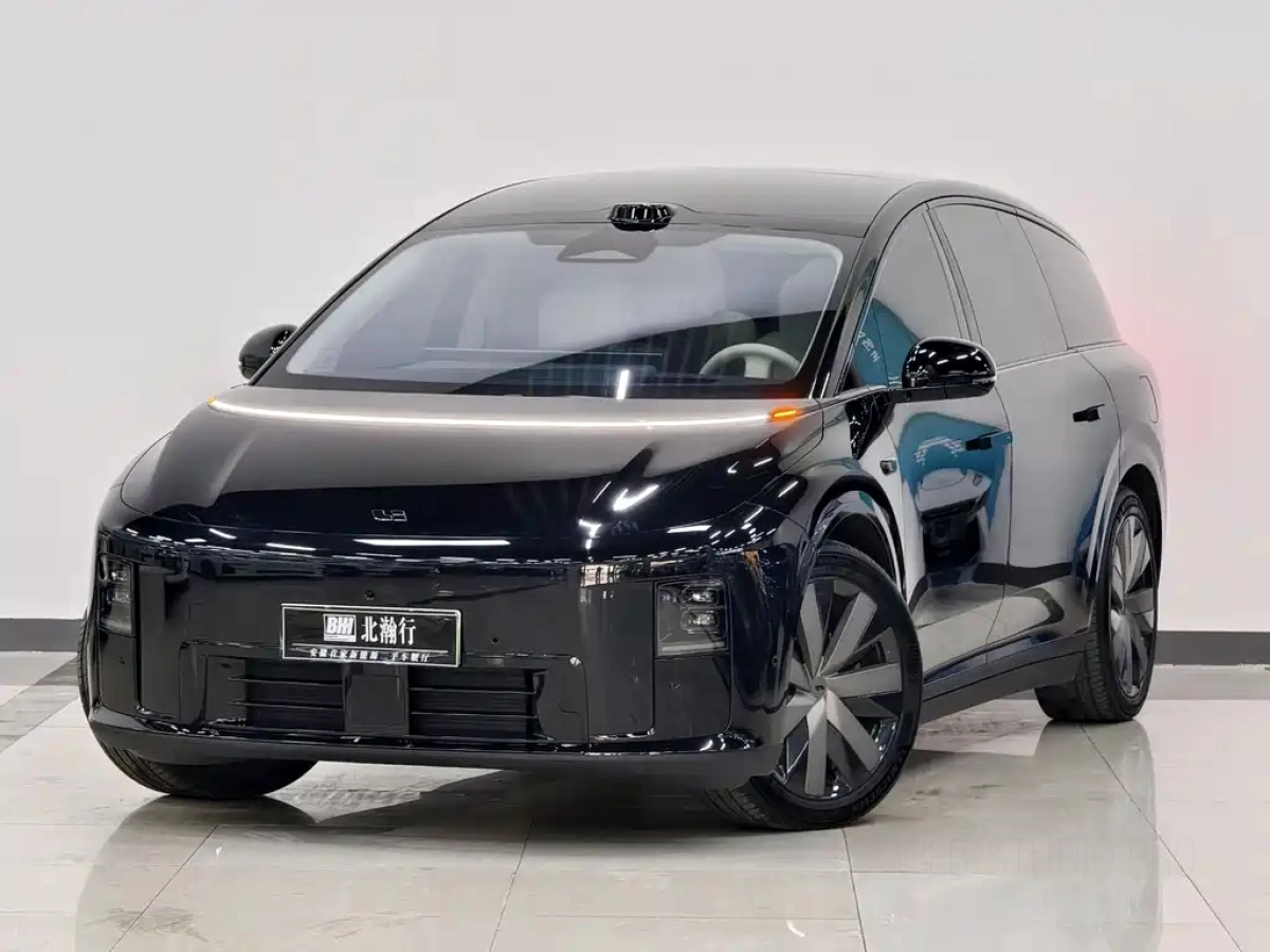 LI AUTO I8