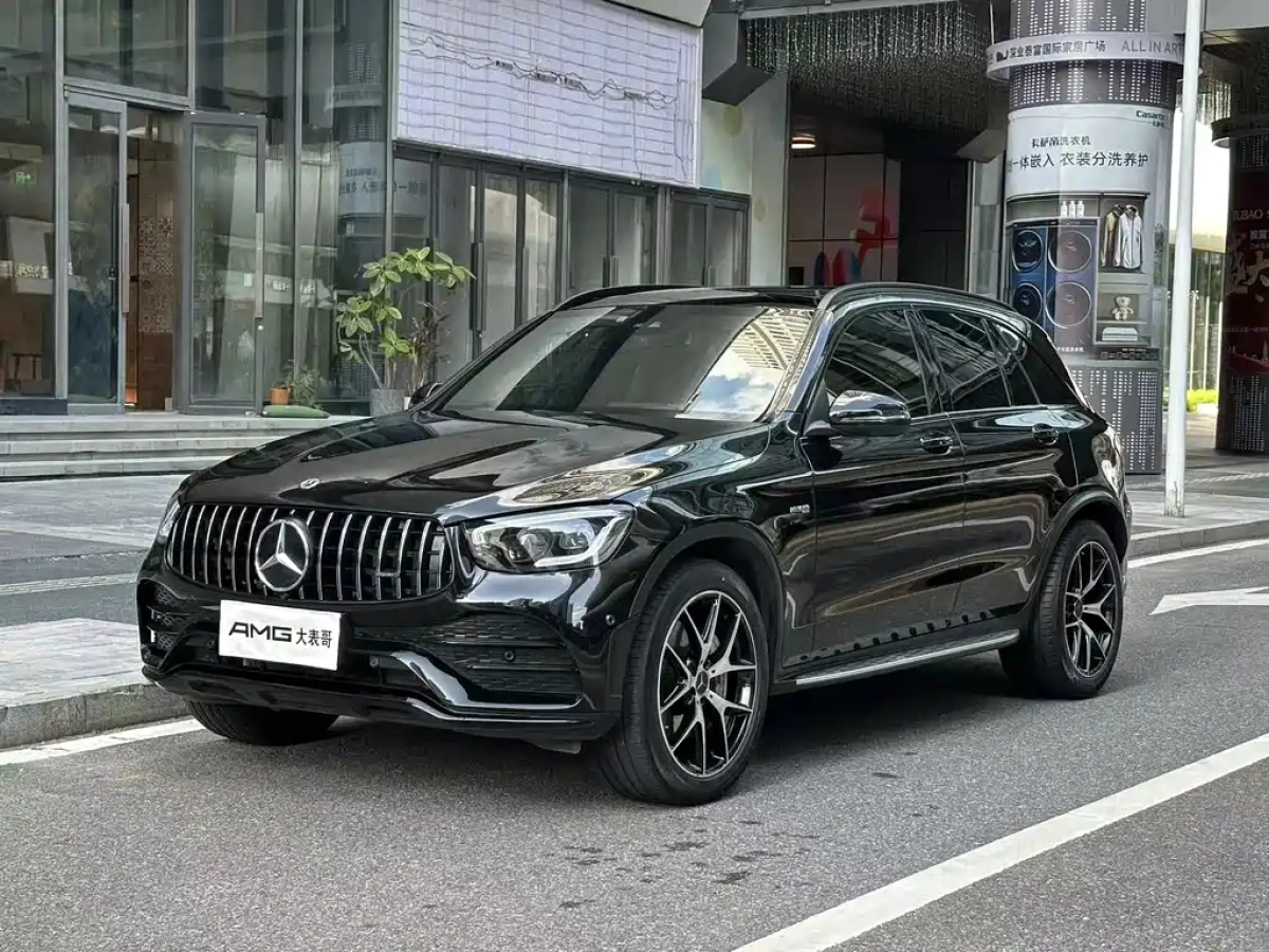 MERCEDES BENZ GLC AMG  2021