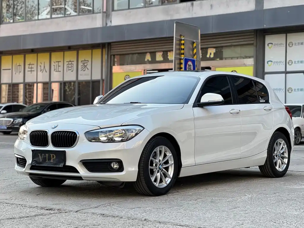 BMW 1-SERIES IMPORT  2019