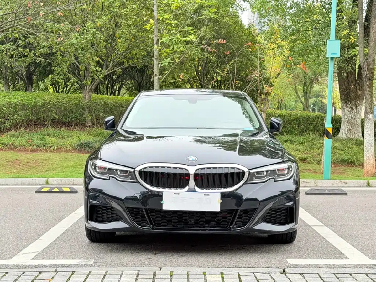 BMW 3-SERIES