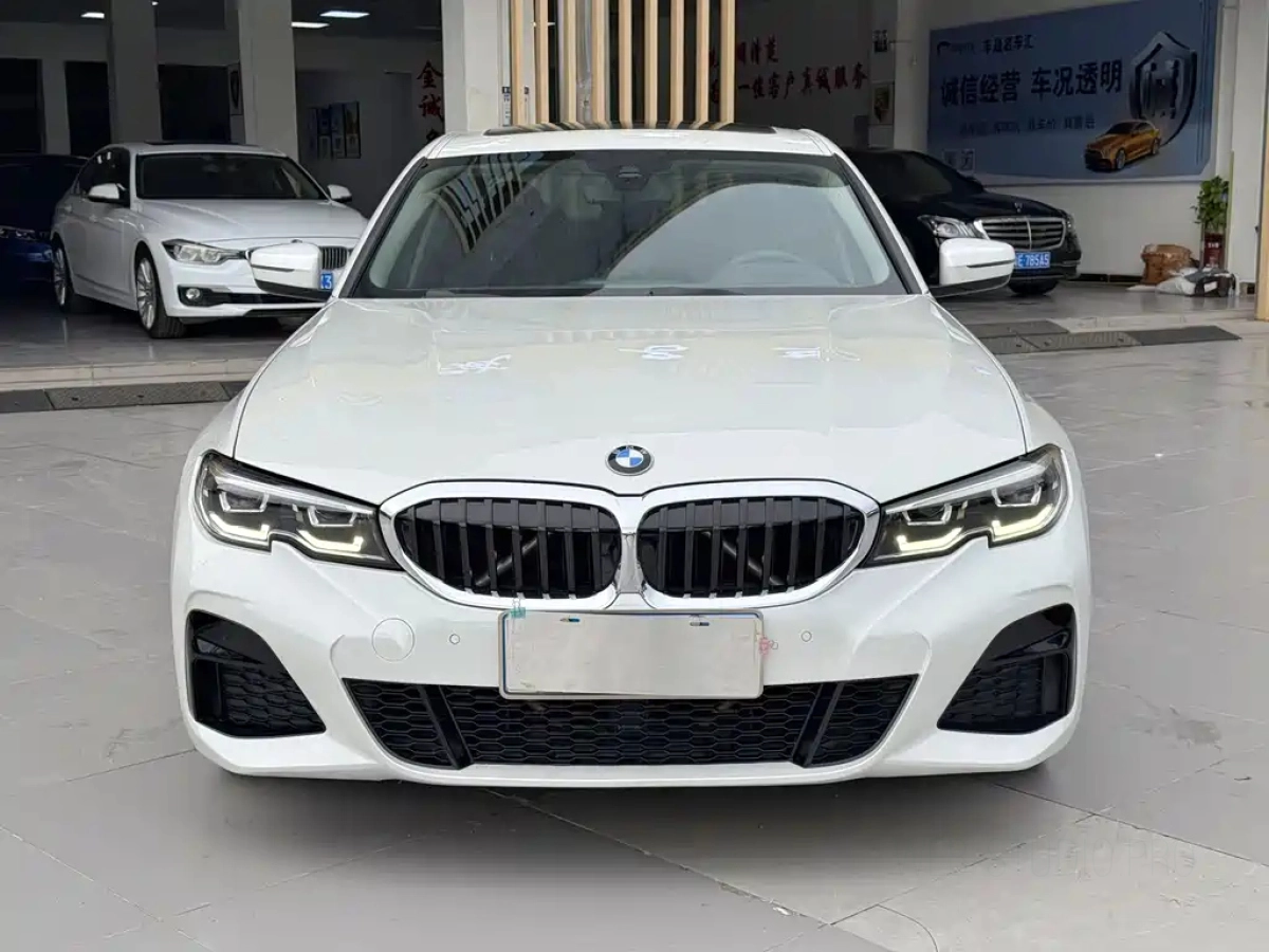 BMW 3-SERIES
