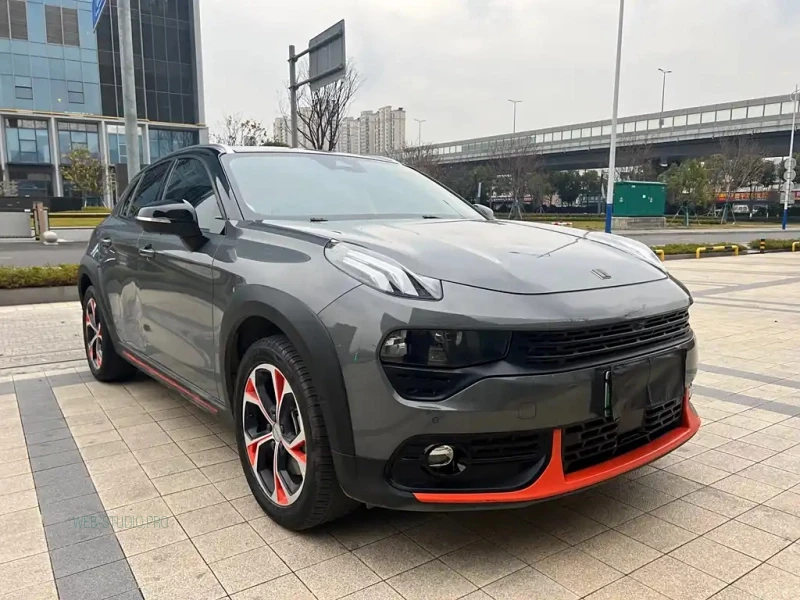 LYNK&CO 02 NEW ENERGY