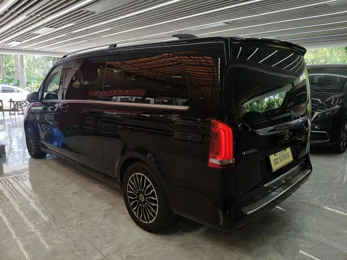 MERCEDES BENZ V-CLASS