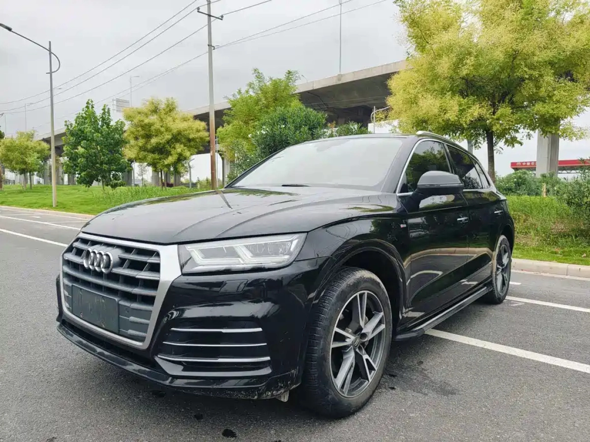 AUDI Q5L