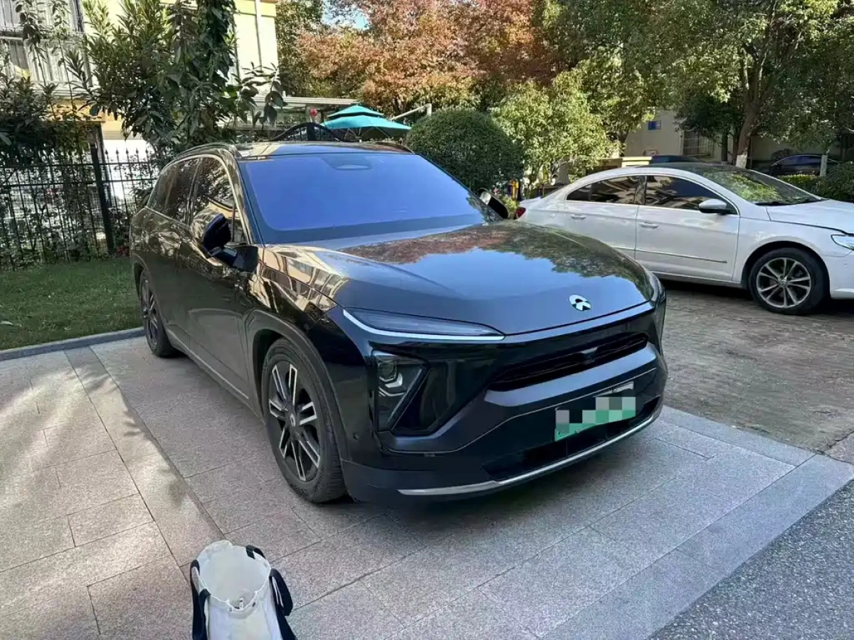 NIO ES6
