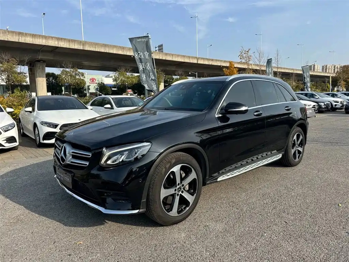 MERCEDES BENZ GLC  2019