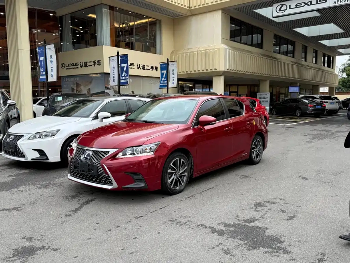 LEXUS CT