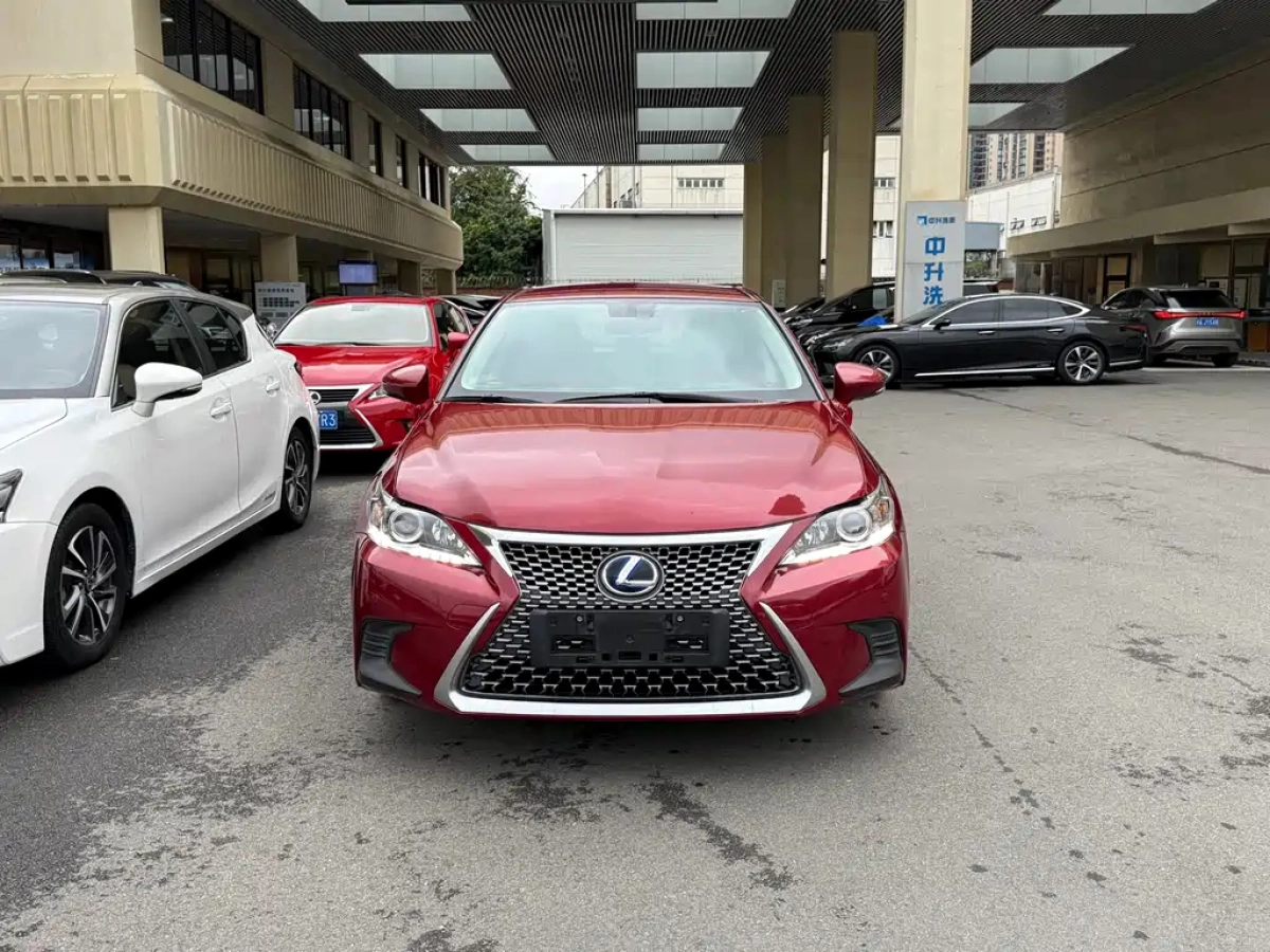 LEXUS CT