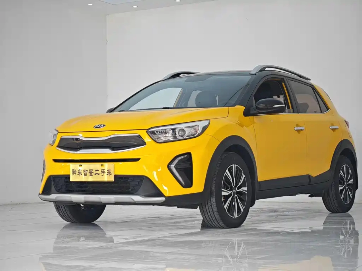 KIA KX1
