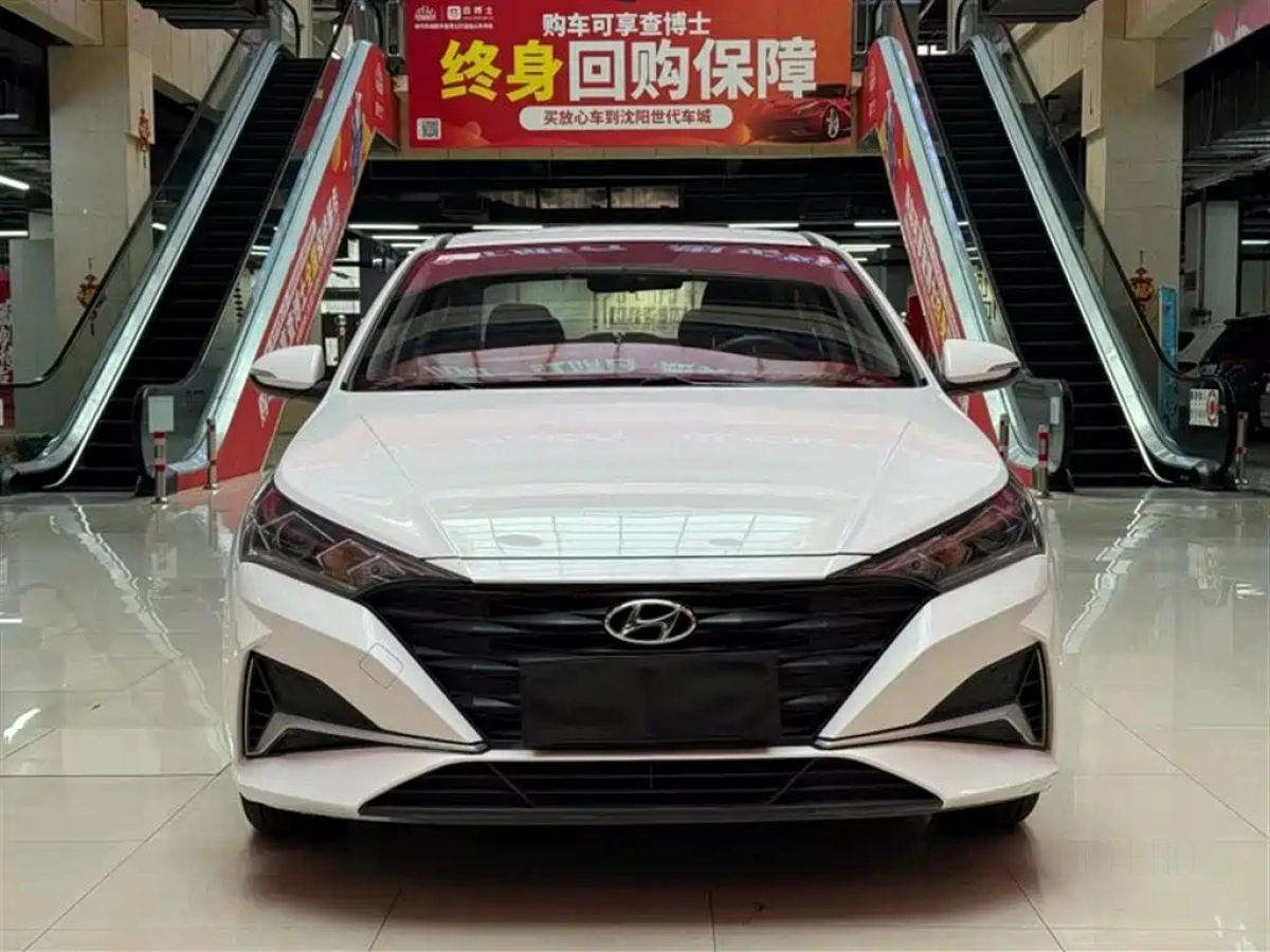 HYUNDAI 悦纳