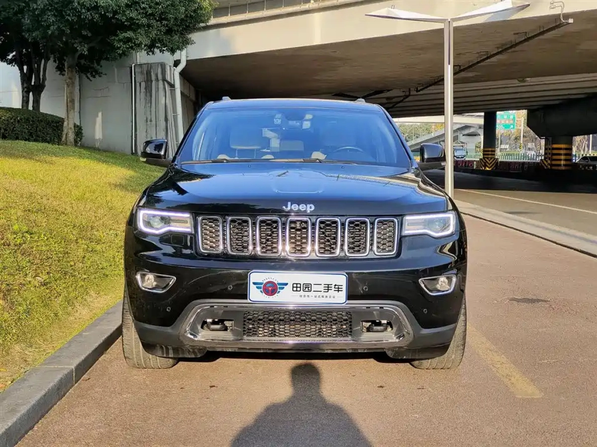 JEEP GRAND CHEROKEE IMPORT
