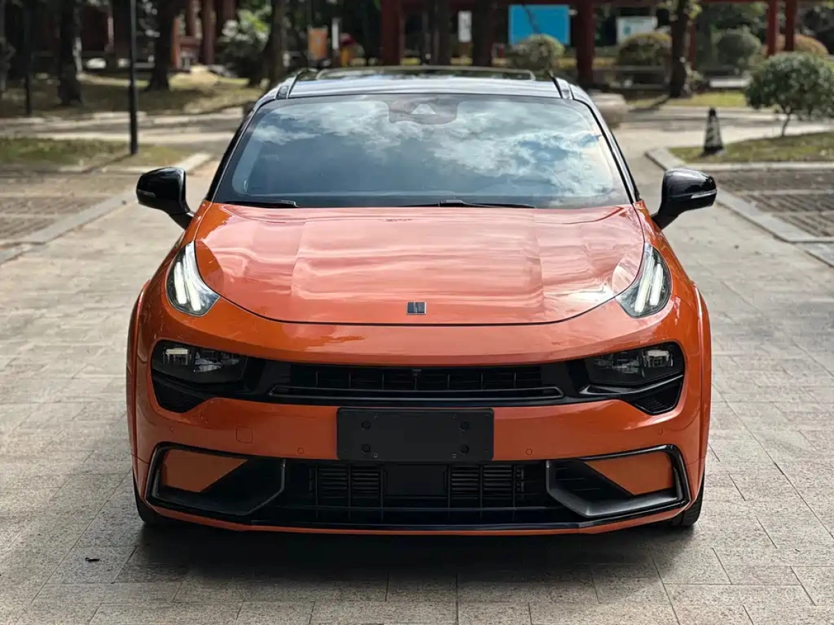 LYNK&CO 02 HATCHBACK