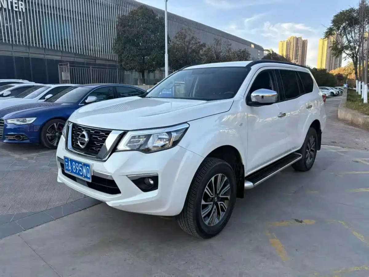 NISSAN TERRA