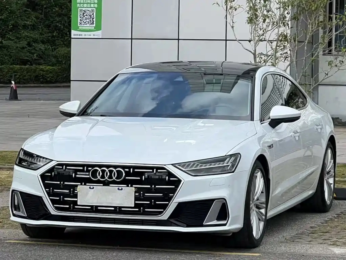 AUDI A7L  2022