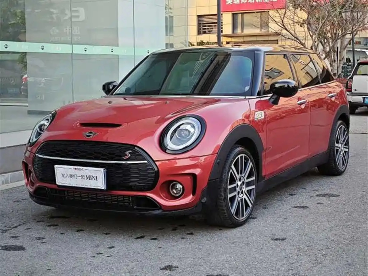 MINI CLUBMAN  2021