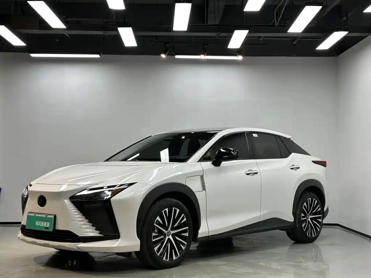 LEXUS RZ