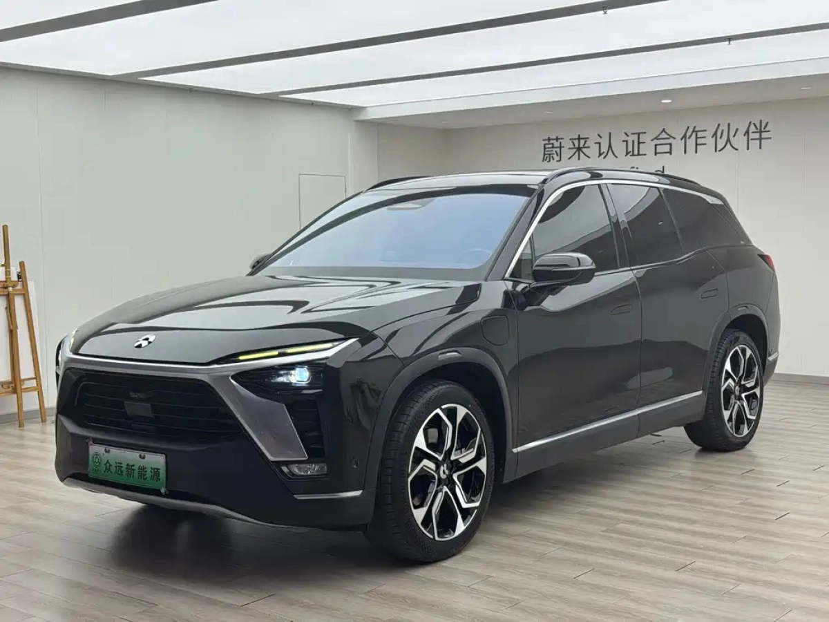 NIO ES8