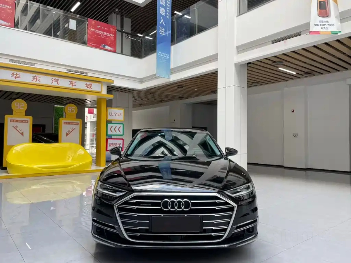 AUDI A8