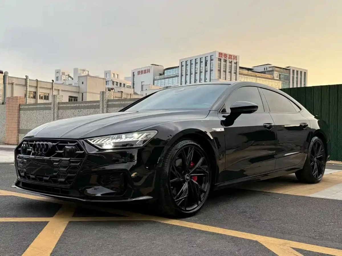 AUDI A7L  2024