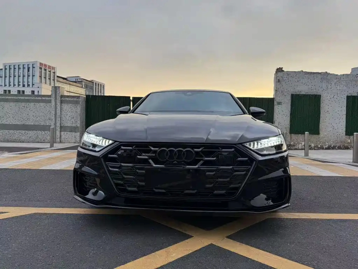 AUDI A7L