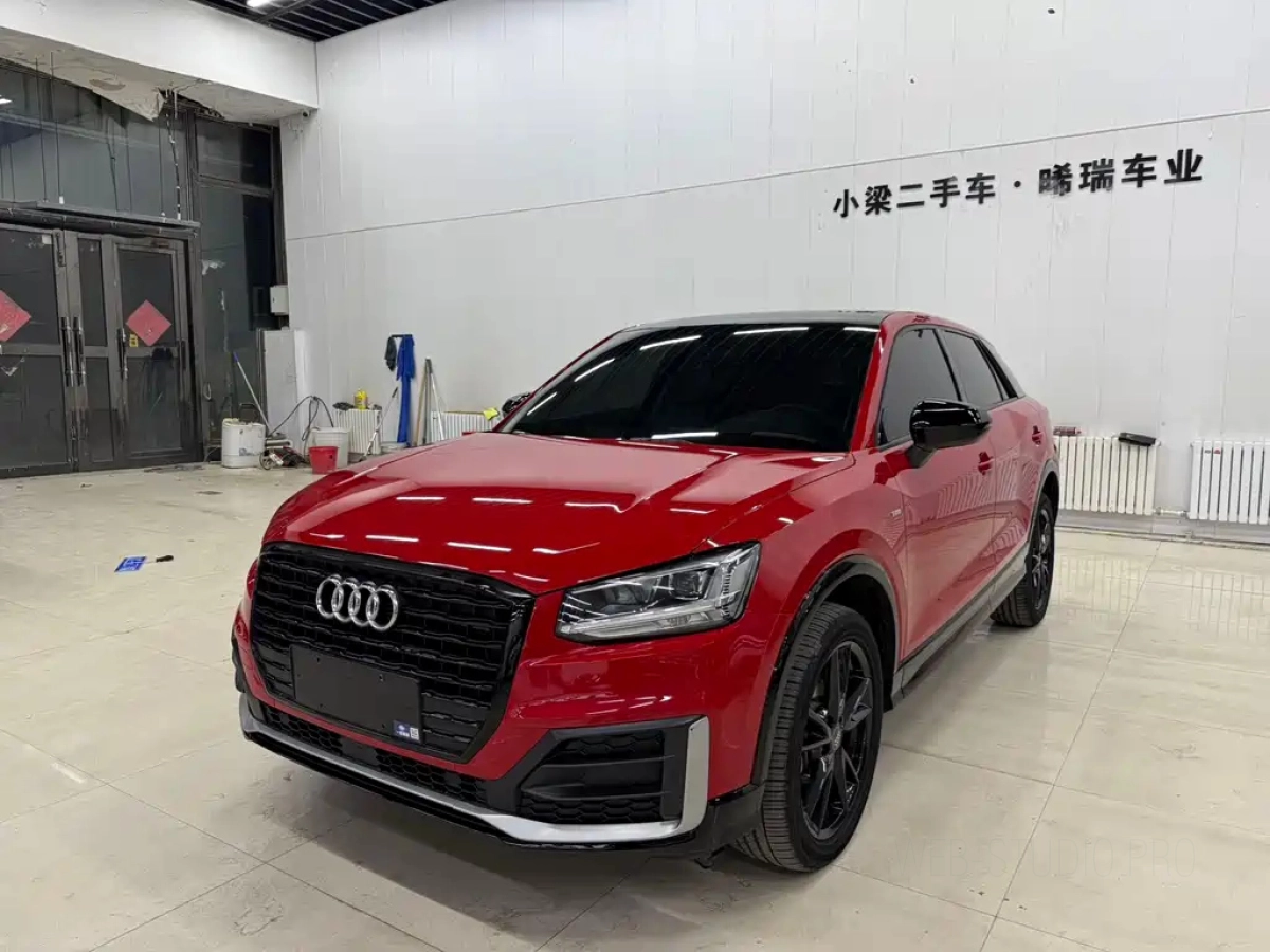 AUDI Q2L