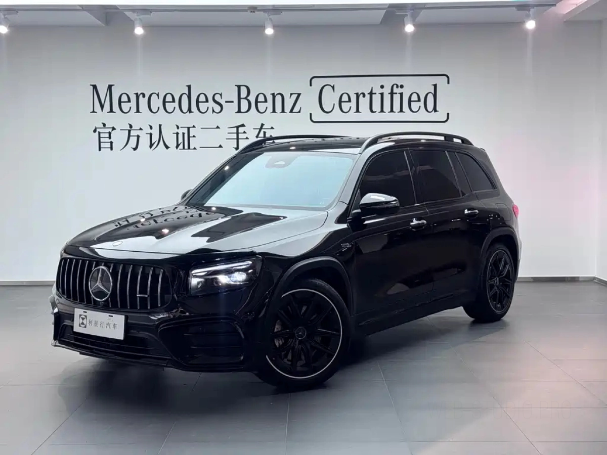 MERCEDES BENZ GLB AMG  2024