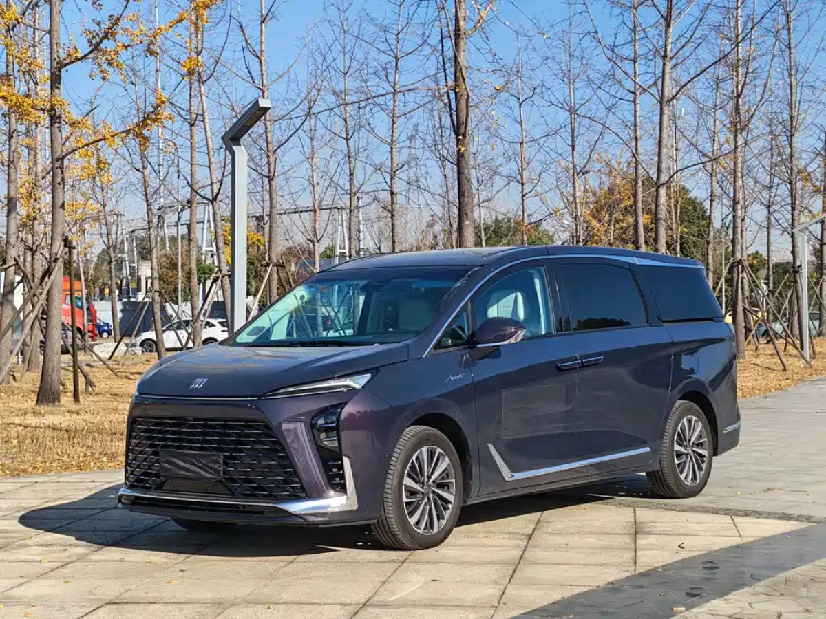 BUICK GL8 NEW ENERGY  2025